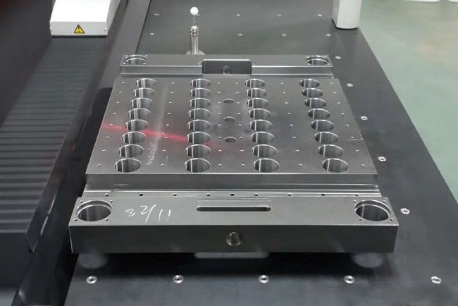 主型（金型・治具・モールドベース事例） - 株式会社タイセイ