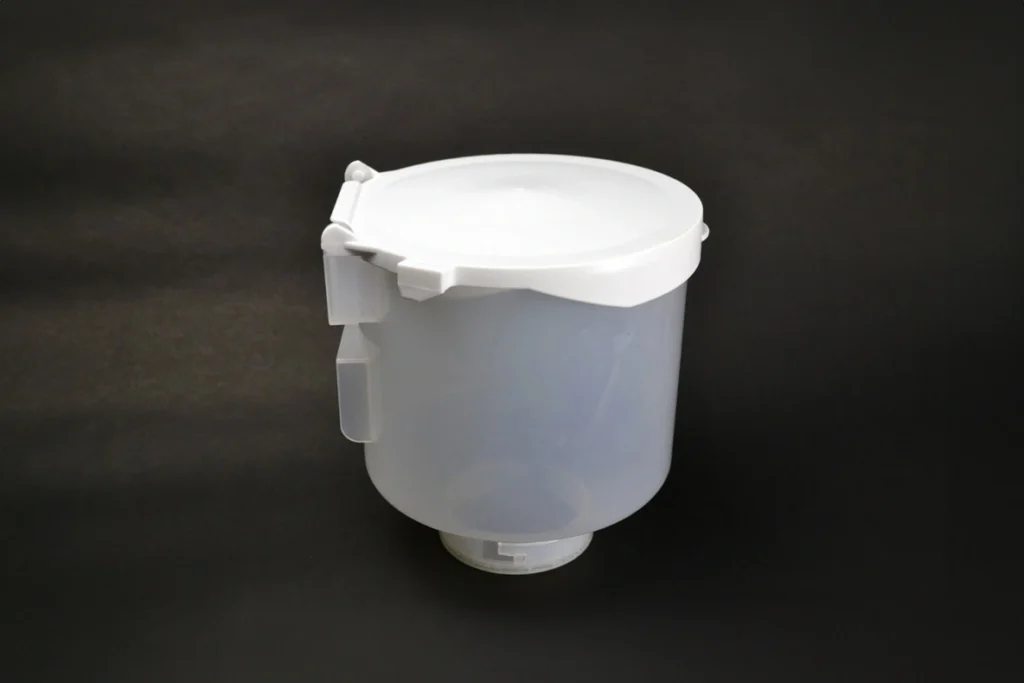 除草剤散布用タンク（その他・射出成形事例） - 株式会社タイセイ