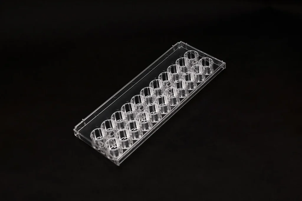 22穴リップ用テスター（ディスプレイ・射出成形事例） - 株式会社タイセイ