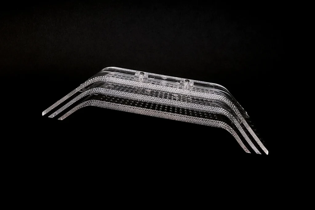 レンズパーツ（アミューズメント・射出成形事例） - 株式会社タイセイ