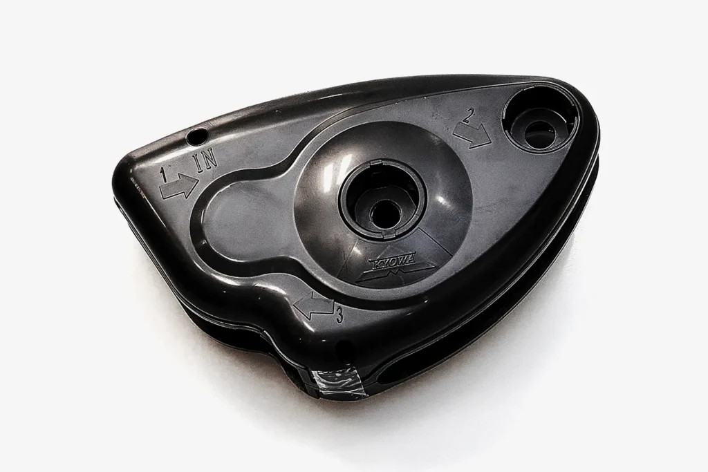 建築機器カバー（住宅設備・射出成形事例） - 株式会社タイセイ