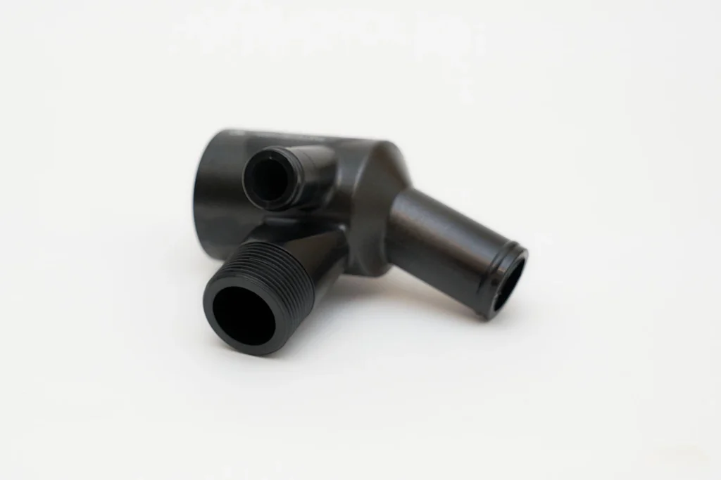 航空機部品（航空機・射出成形事例） - 株式会社タイセイ