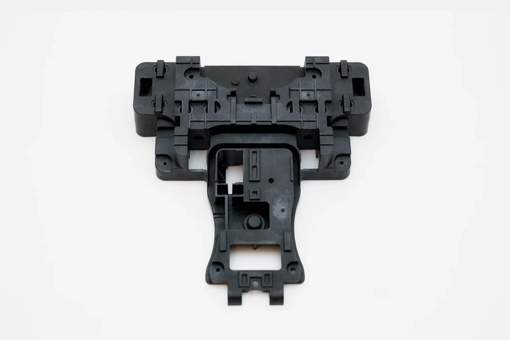 歯科器材部品（ヘルスケア・コンプレッション成形, 射出成形事例） - 株式会社タイセイ