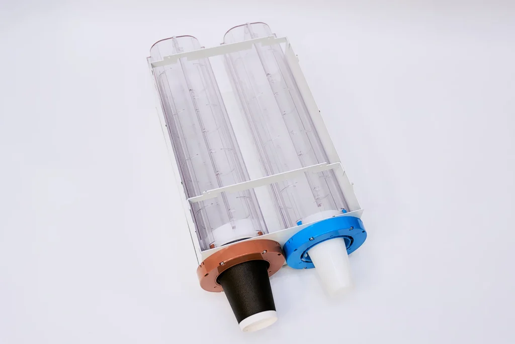 カップホルダー（ディスプレイ・射出成形事例） - 株式会社タイセイ